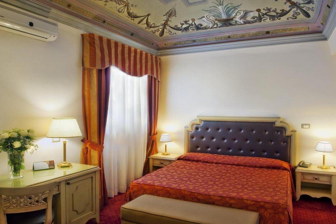 Hotel Manganelli Palace Catania Camera foto